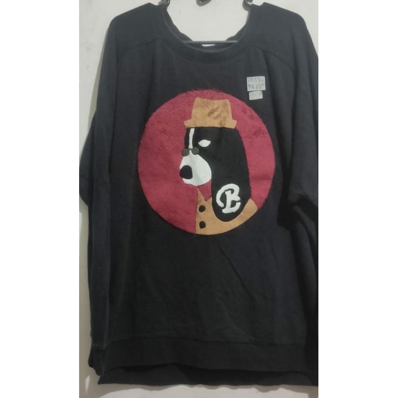 crewneck beyond closet
