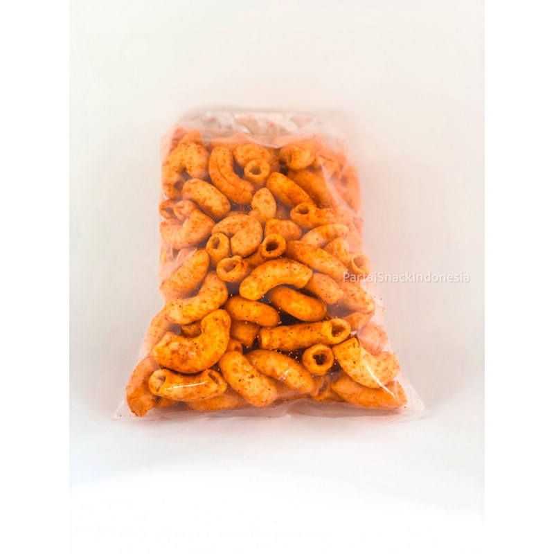 

Cemilan MAKARONI PEDAS GURIH/Original 200gr Makanan Ringan