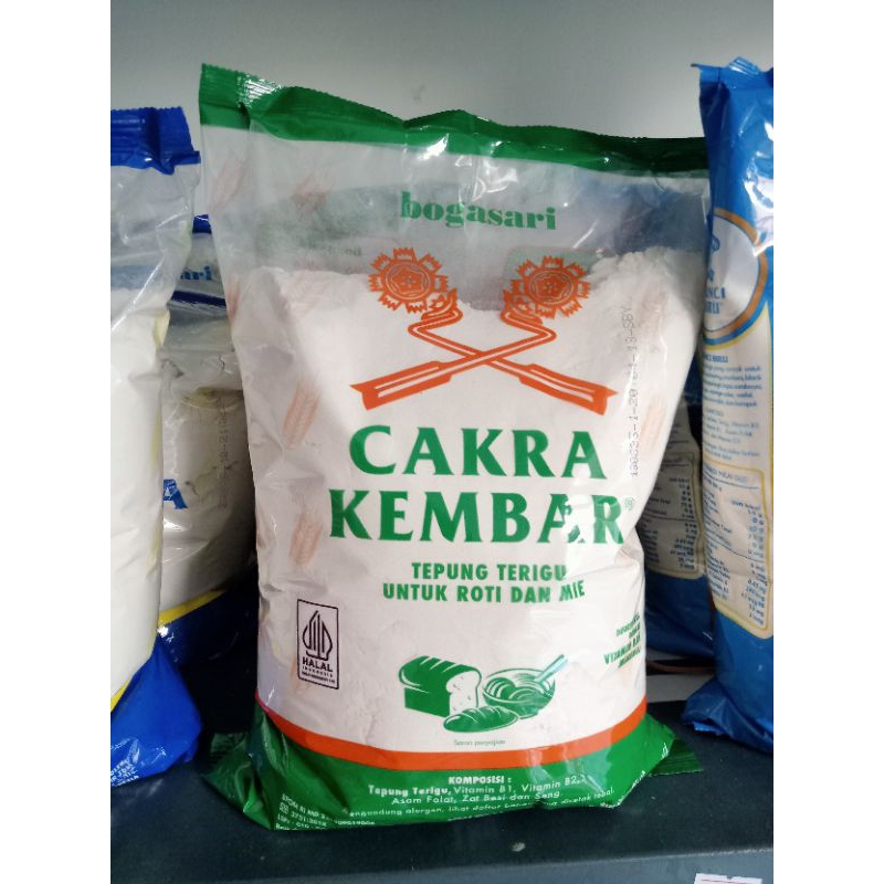 

TEPUNG TERIGU CAKRA KEMBAR 1kg