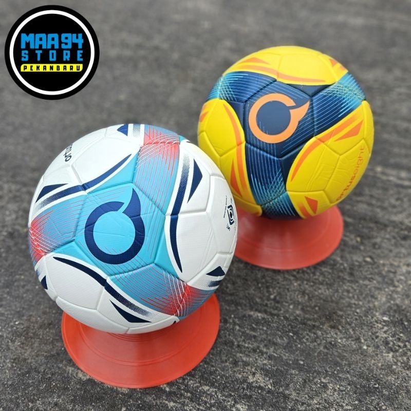 BOLA KAKI ORTUSEIGHT TYPHOON