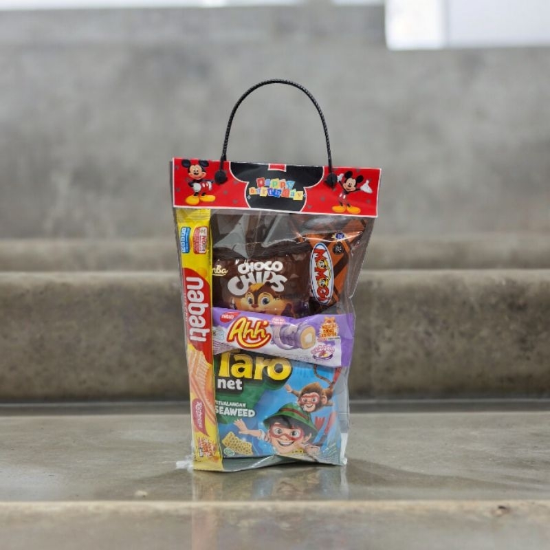 

Snack Ulang Tahun Anak / Souvenir Ulang Tahun Hemat Rp 5.000/ Paket