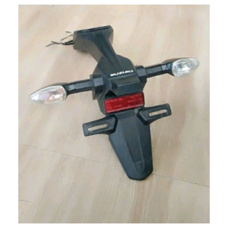 spakbor slebor spatbor belakang Suzuki GSX 150R original