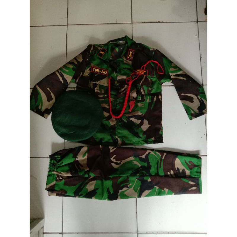 Setelan karnaval anak PDL TNI