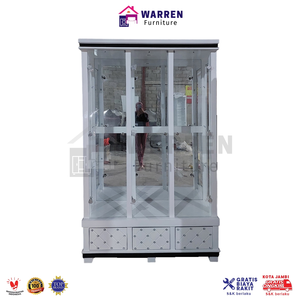 Bufet Rias 3 Pintu Premium / Lemari Kristal Full Kaca 3 Pintu