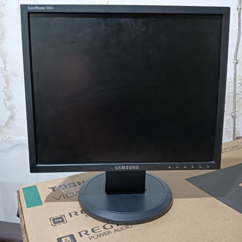 Monitor Samsung 17 inch Murah Like New