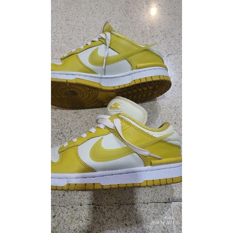 nike dunk low twist yellow