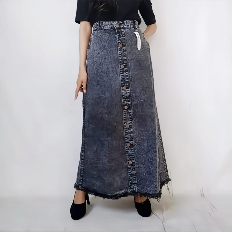 -snow hitam- rok jeans kancing full kancing/ rok jeans syariah/ rok jeans remaja