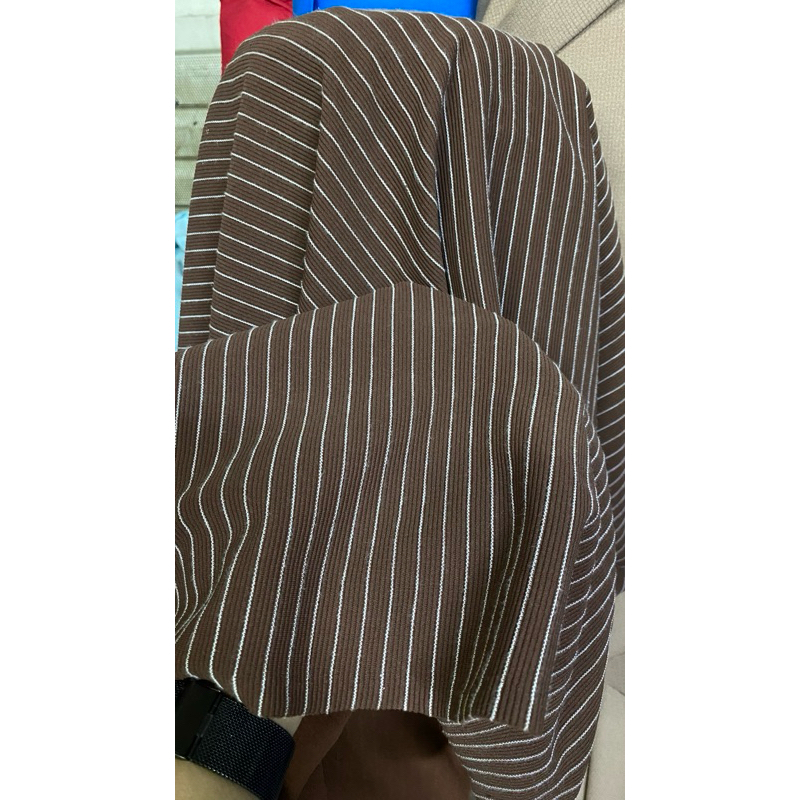 kain knit coklat salur kain import