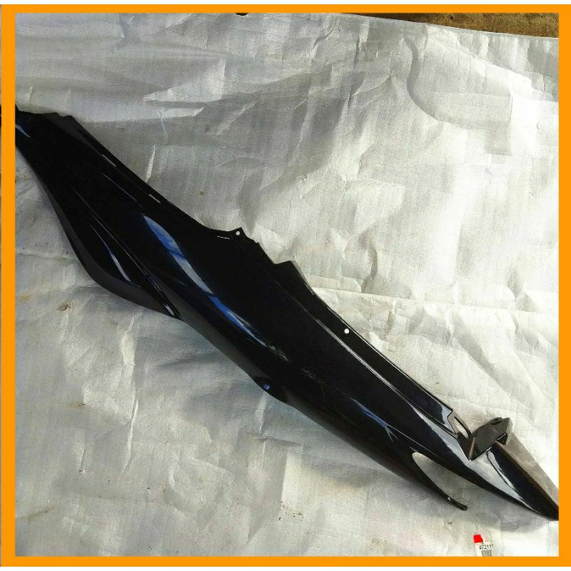 COVER SIDE BODY BODI TEDENG TEBENG SAMPING KIRI SUZUKI SMASH NEW 110 ORIGINAL