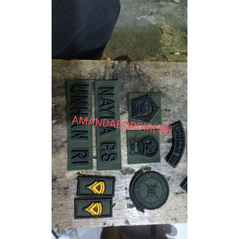 TOP Atribut Unhan RI