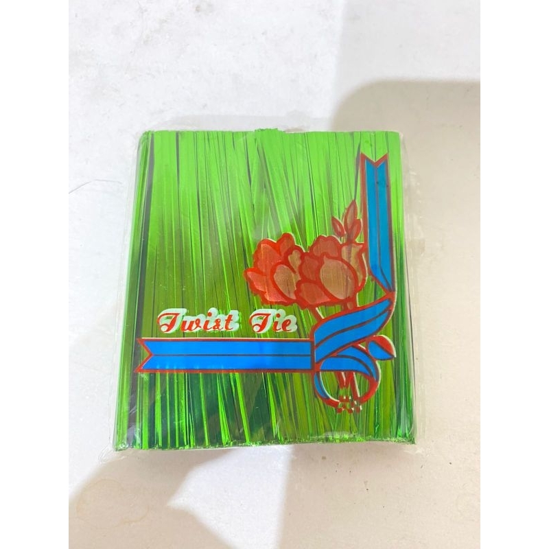 

DECORATION TWINS TIE 8CM KC
