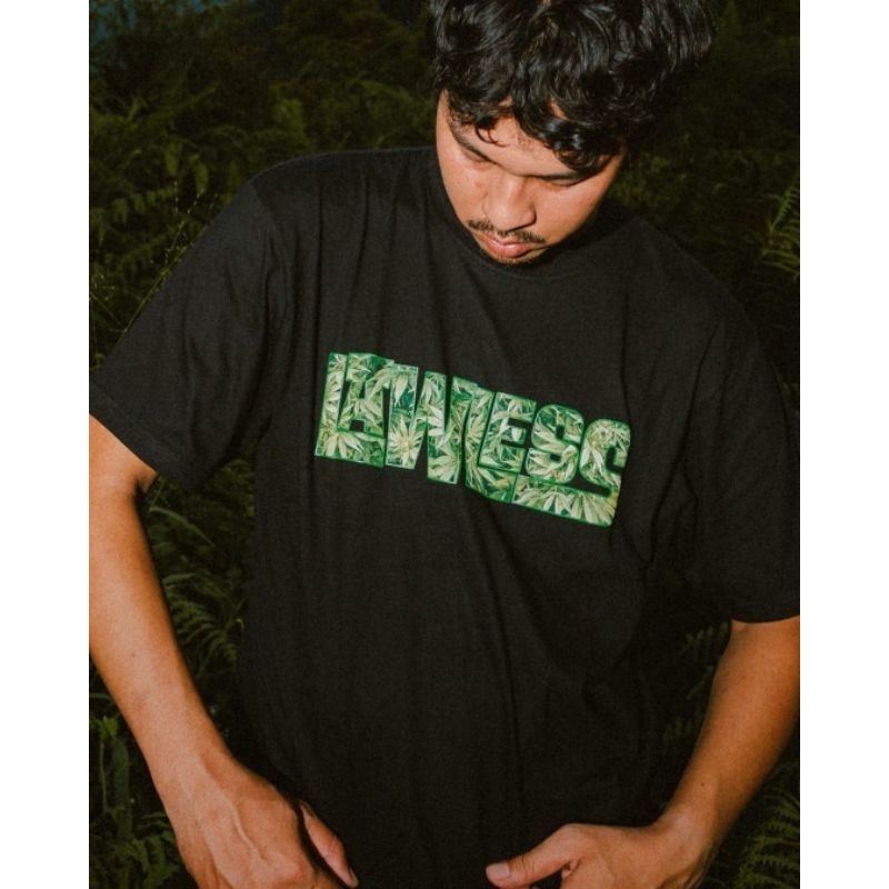 LAWLESS JAKARTA "SMOKE'EM" TSHIRT/KAOS HOOPS BANJARMASIN