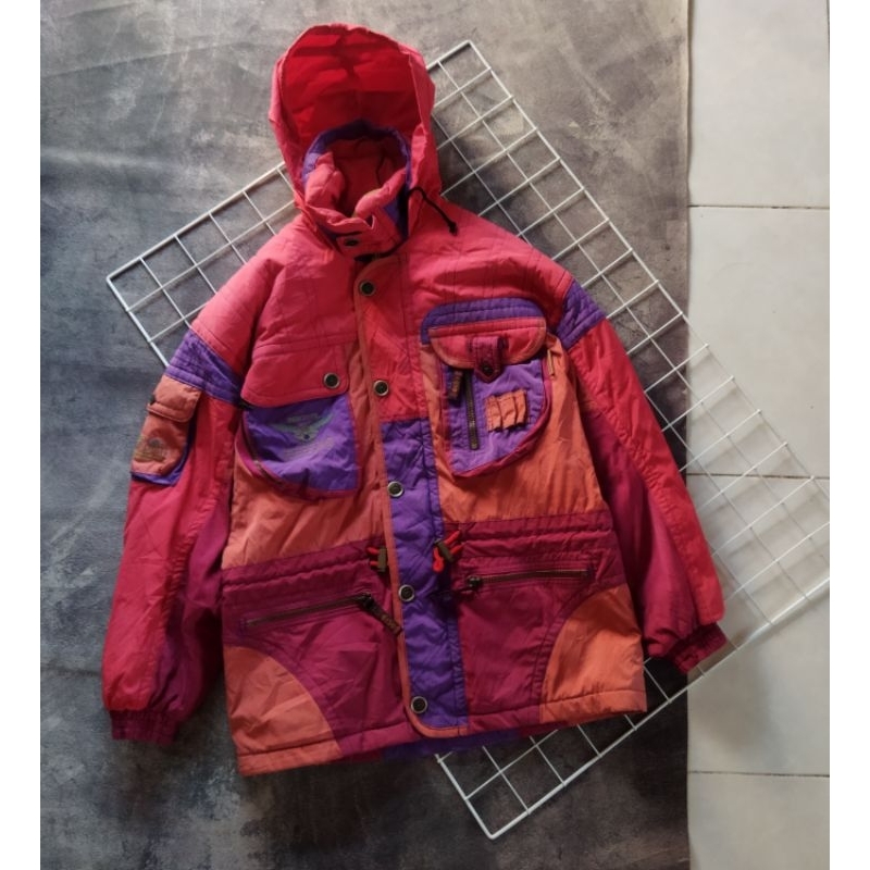 Descente snow vintage Jacket / descente vintage / snowboard jacket / ski jacket