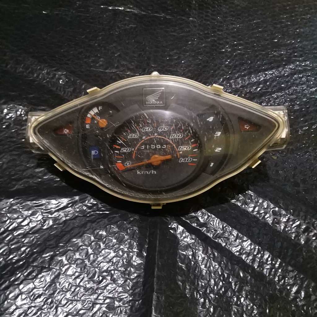speedometer spidometer kilometer supra fit 2004 original