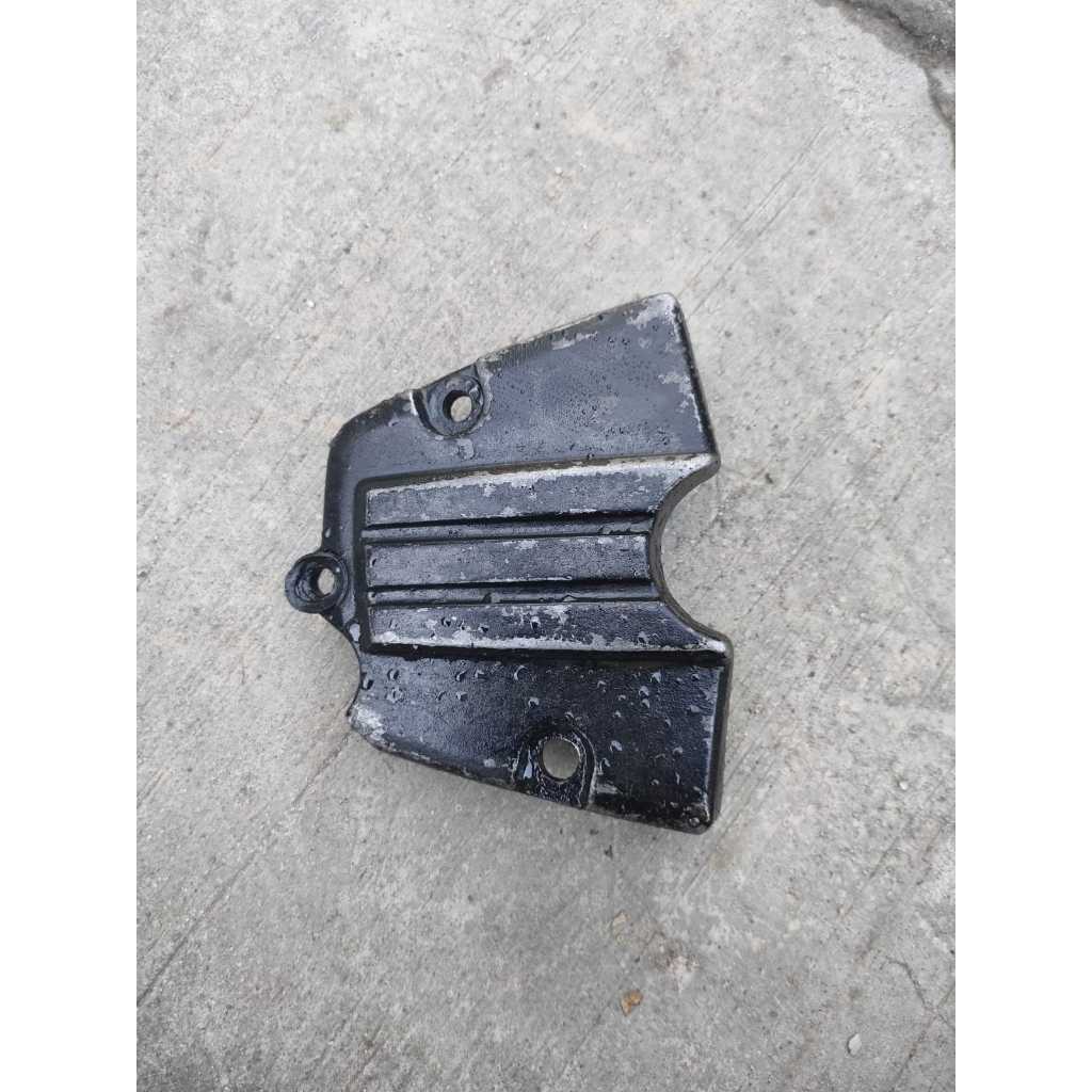 TUTUP GEAR DEPAN YAMAHA ALFA
