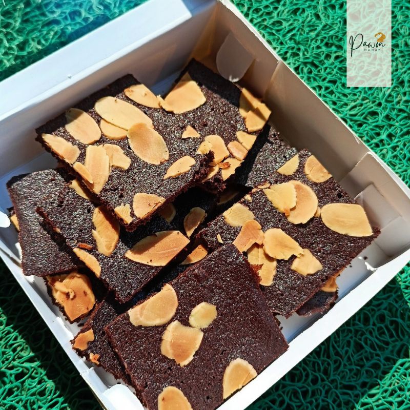 

kripik brownies Brownies crispy 200gr brownies kering