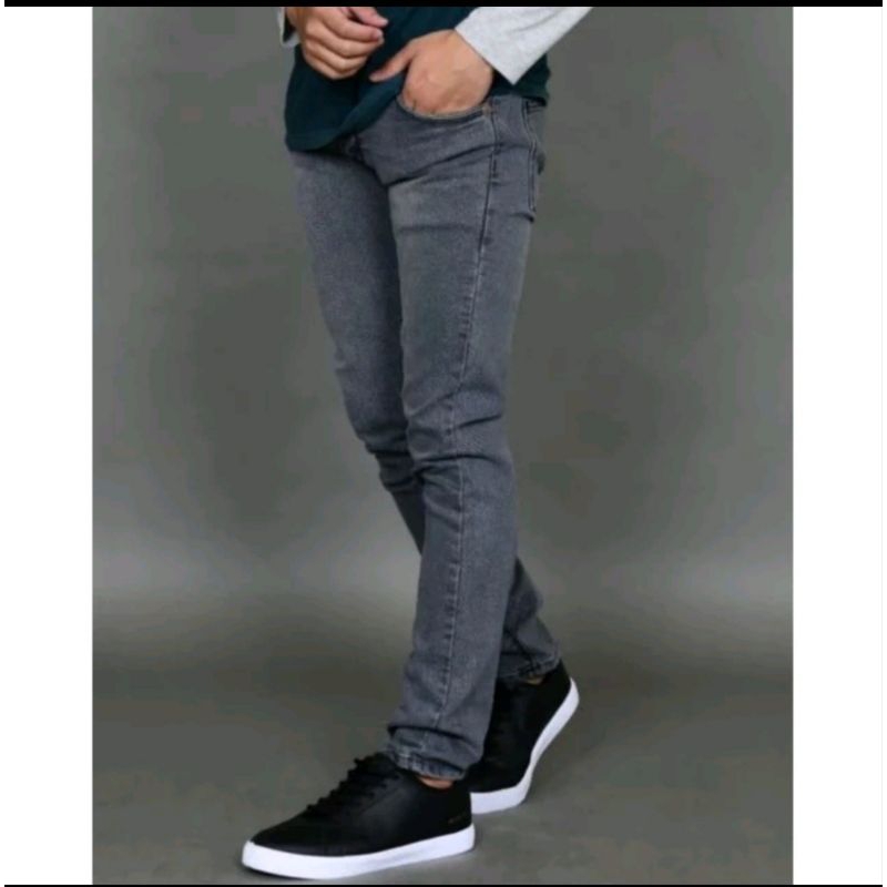 Celana jeans pria kekinian / jeans skinny / jeans keren / celana jeans pria / jeans kekinian