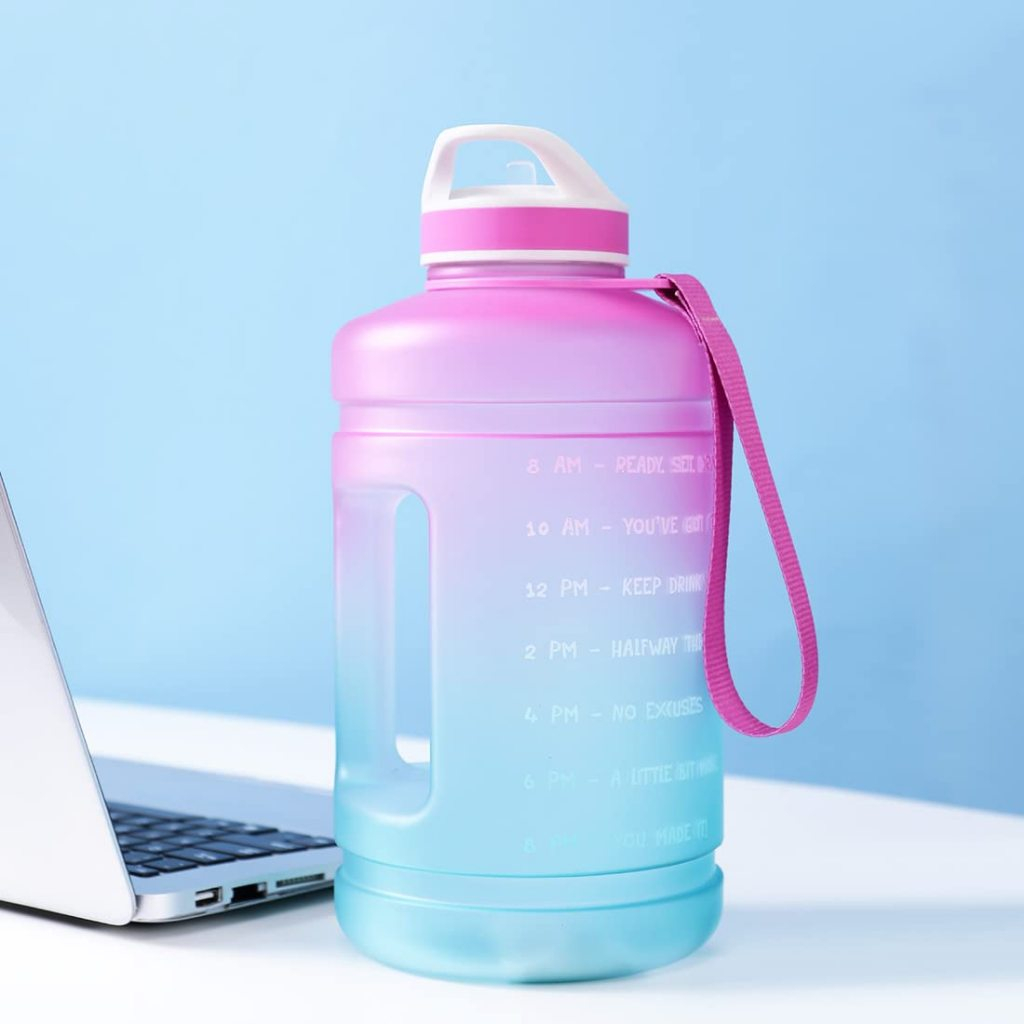 MINISO BOTOL MINI GALON KAPASITAS BESAR 2,2 L GRADASI WARNA  LD3623 LARGE CAPACITY GRADIENT COLOR  -