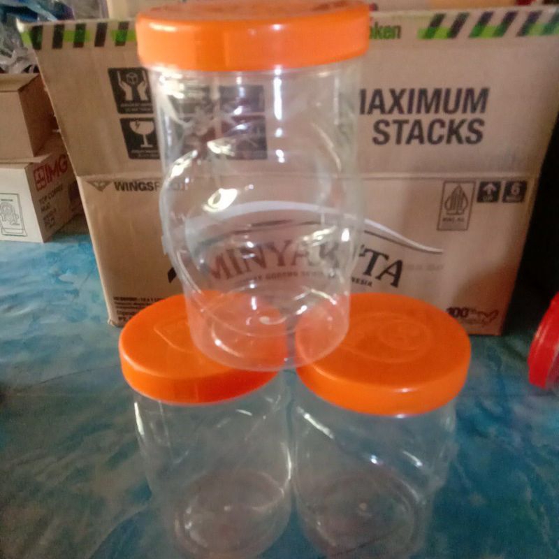 Toples bekas sosis