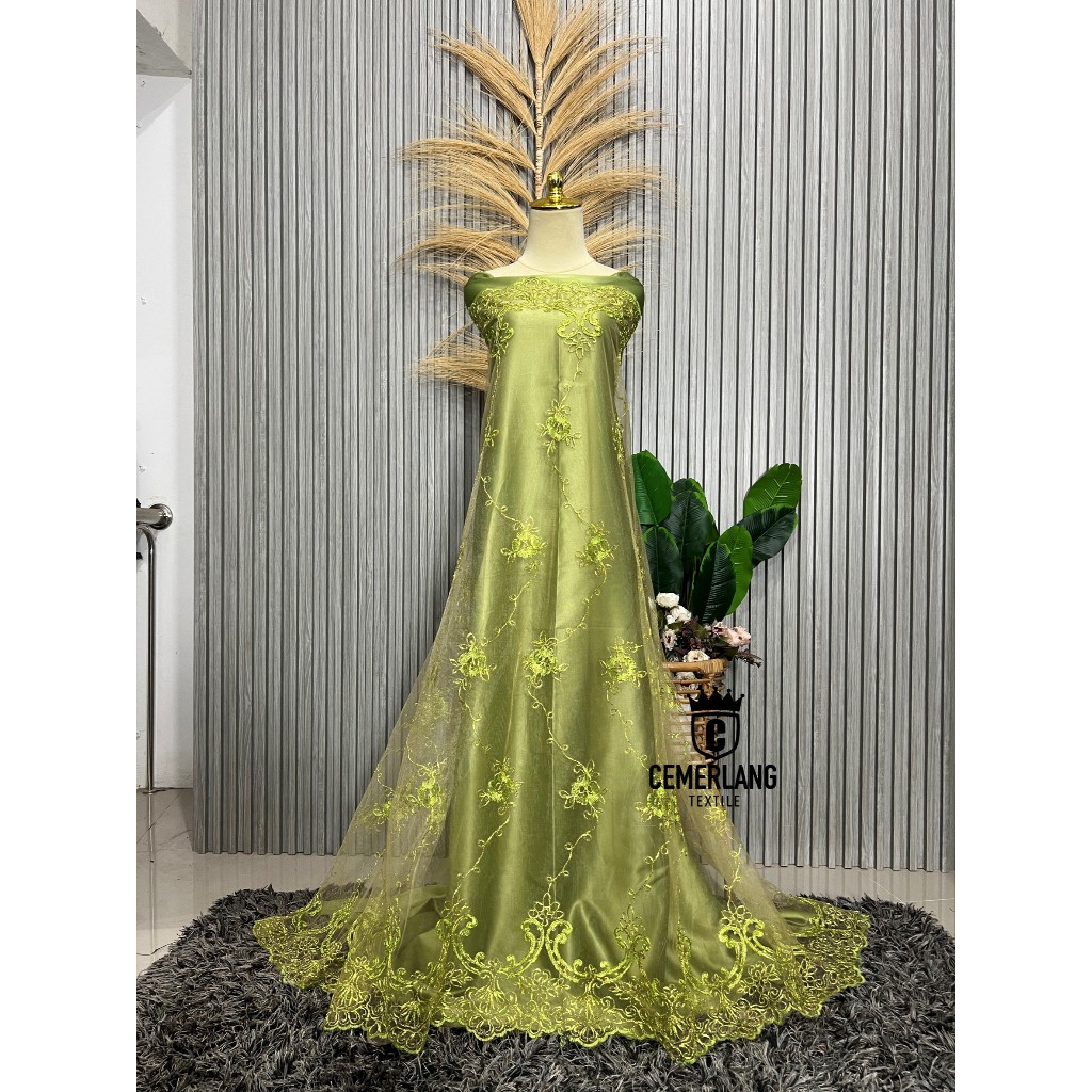 Kain Brokat Tile Semi Prancis Motif Bunga Merambat Meteran