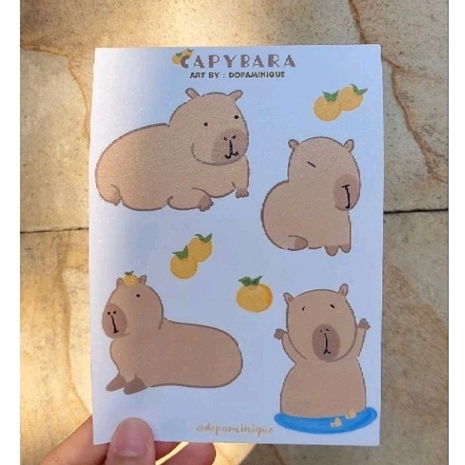 

Sticker vinyl glitter capybara