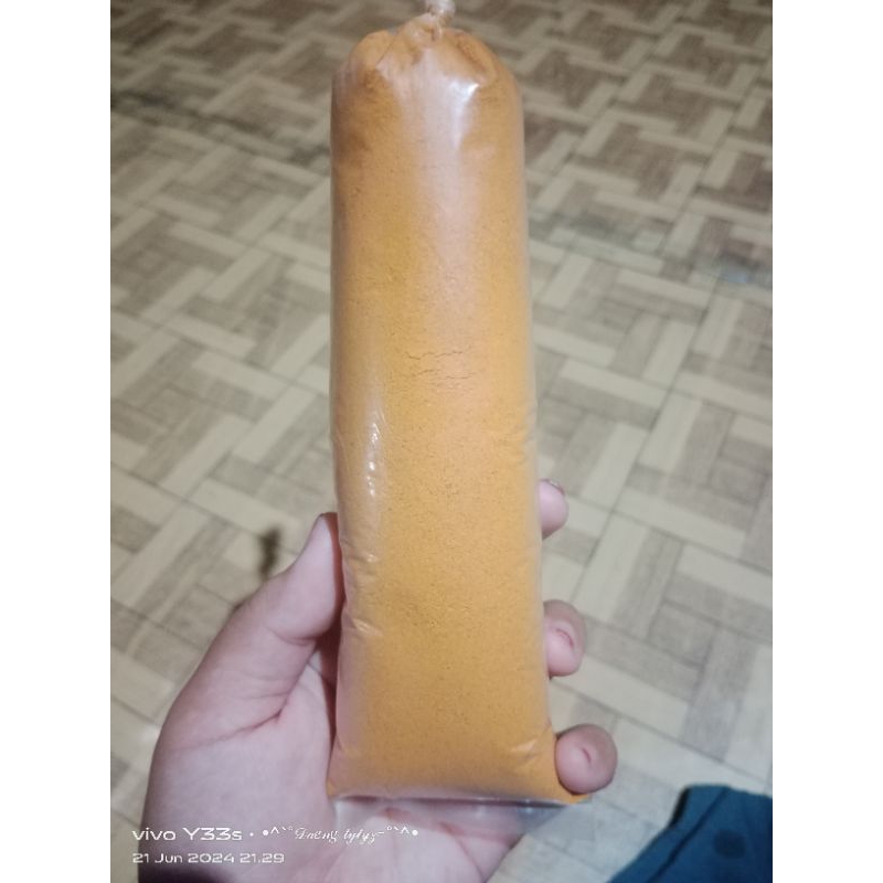 

bubuk kunyit untuk bumbu dapur terbuat dari kunyit asli tanpa campuran