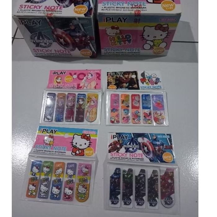 

STICKY NOTE/PEMBATAS BUKU KARAKTER