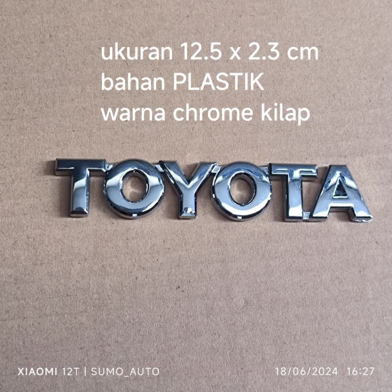 emblem tulisan TOYOTA