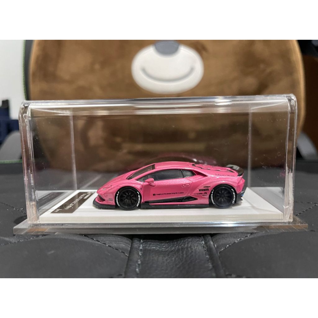LB Performance Lamborghini Huracan Pink