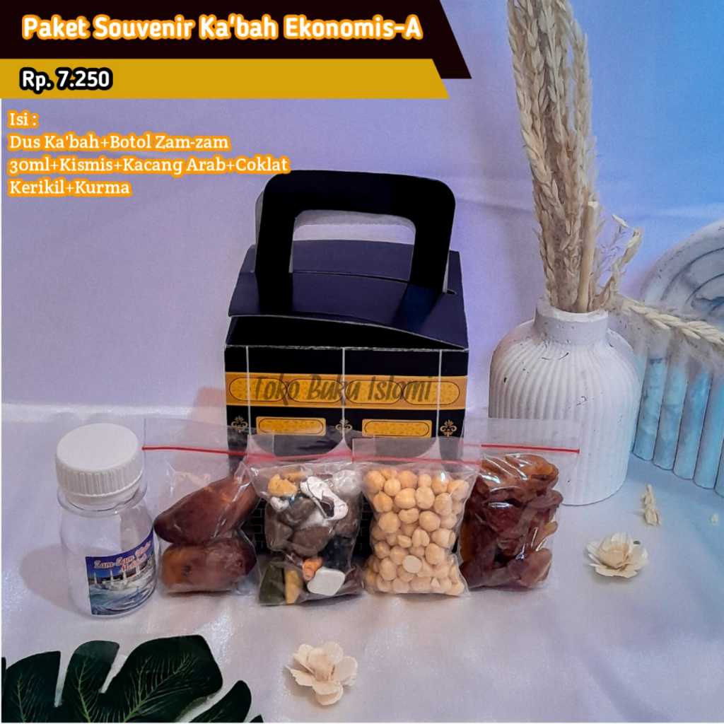 

PAKET SOUVENIR KA'BAH EKONOMIS OLEH-OLEH HAJI & UMROH Kemasan Dus tenteng Isi Air Zam-zam 30ml Kurma,,Kismis,Coklat Kerikil,Tasbih Kayu 33