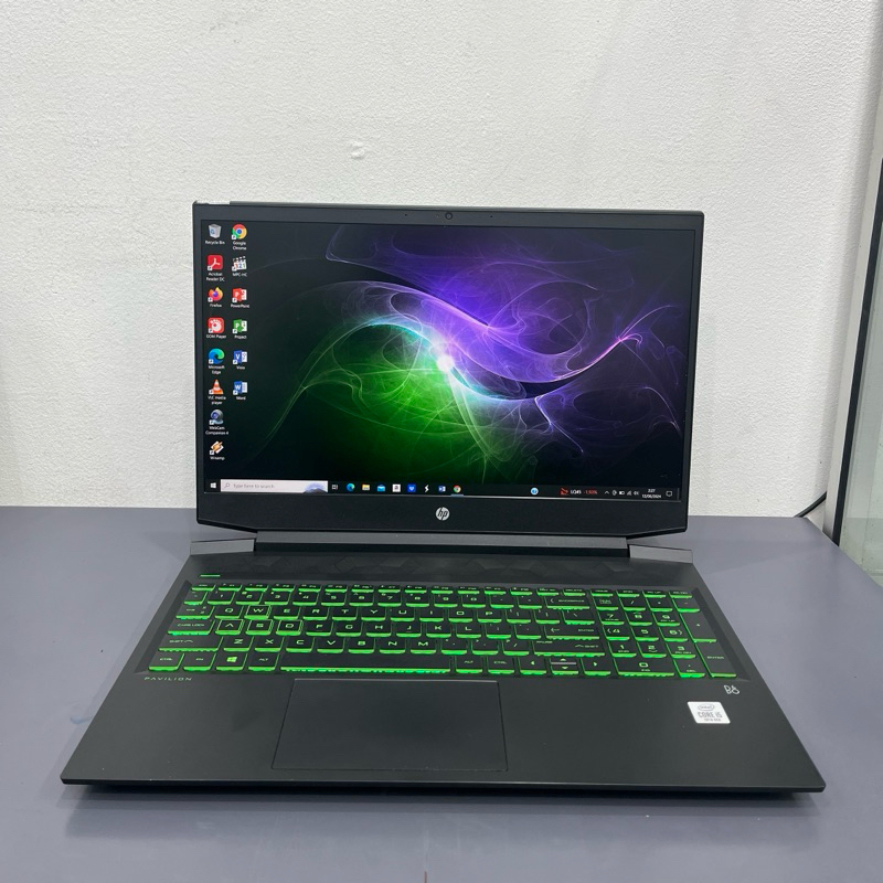 hp pavilion gaming intel core i5-10300H ram 8/512 ssd nvidia 1650ti FHD