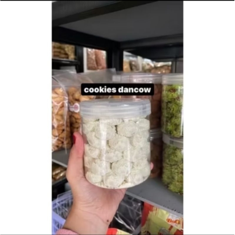 

cookies dancow cookies enak putri salju +-300gram fresh ya