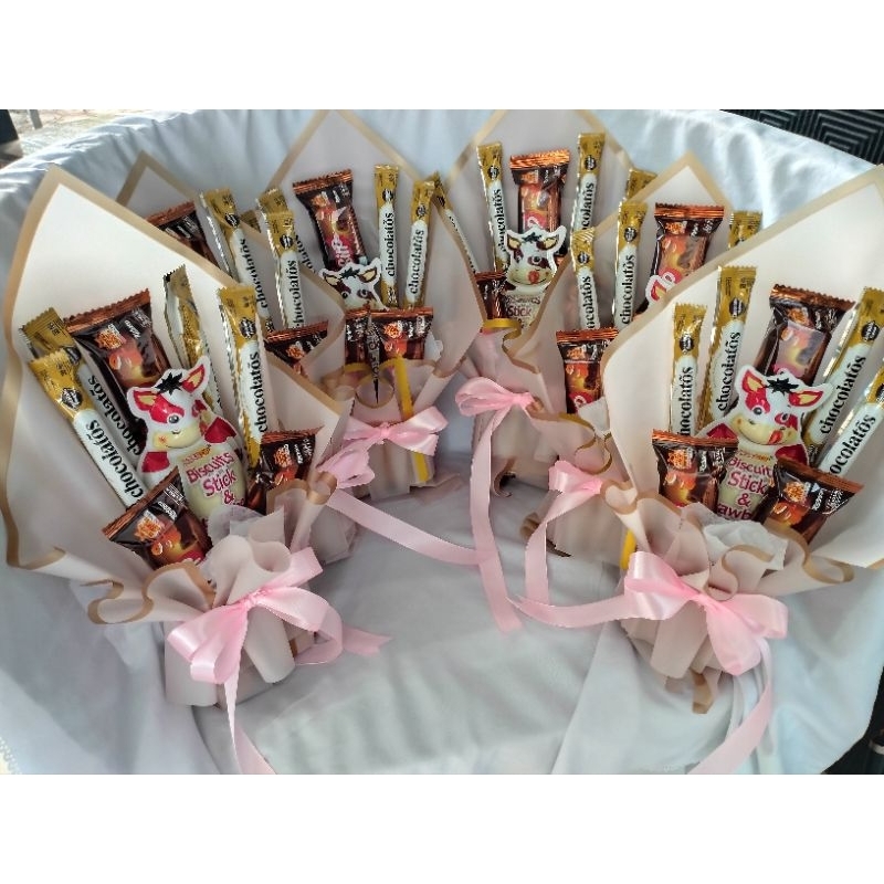 

mini buket/ boucket mini snack/ buket wisuda, hadiah anak anak