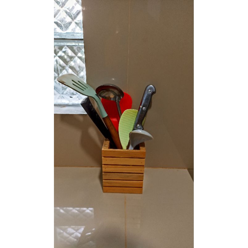 NJ Creative - Tempat Wadah Sendok Sutil Bahan Kayu Pinus 1 Kotak