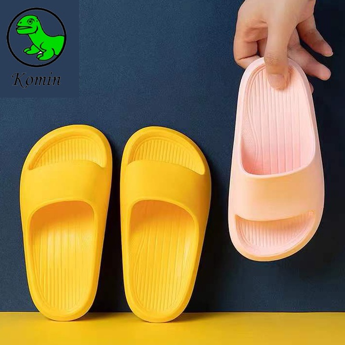 Komin Sandal Anak SelopnSandal kamar mandi untuk anak perempuan anak lakilaki lembut dan antislip