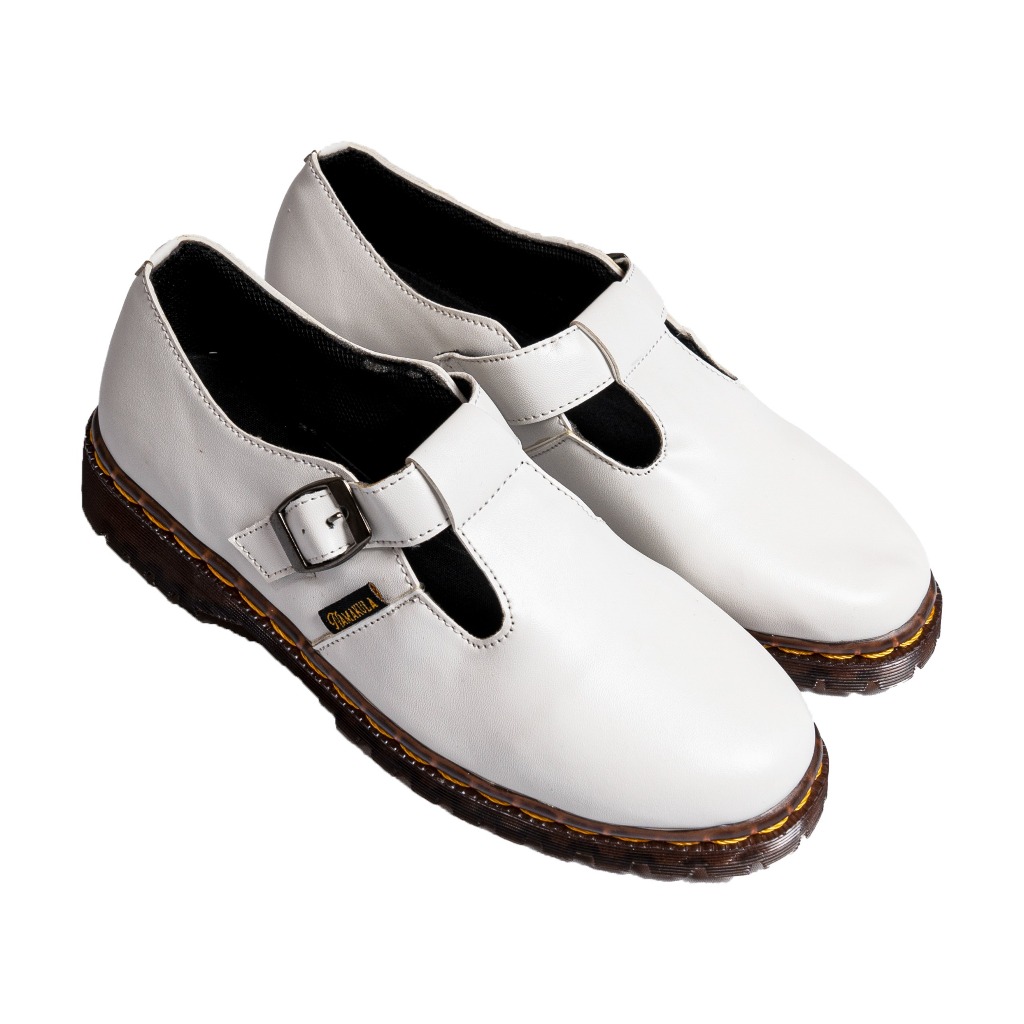 BATARI - Sepatu Kulit Wanita Pantofel Low Boots Buckle Putih Namakula