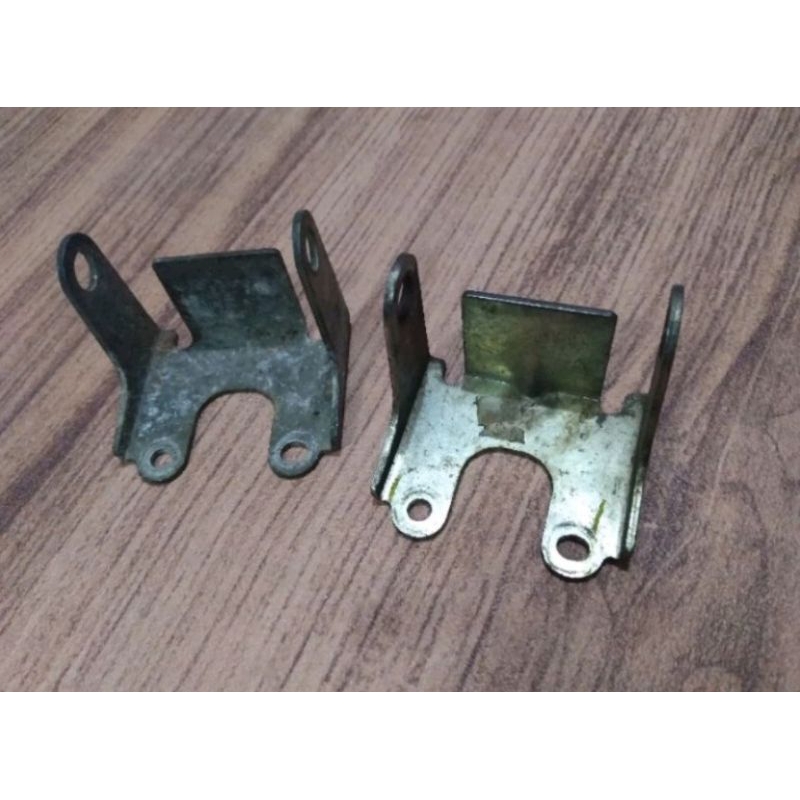 Engsel jok Yamha Vega ZR Copotan ( ORI )