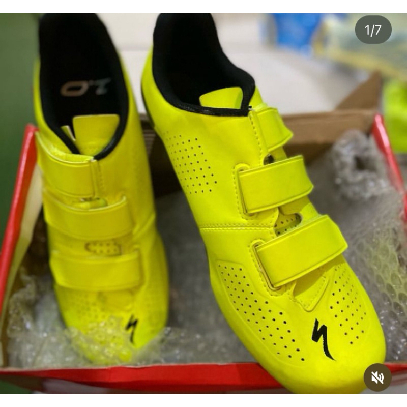 sepatu roadbike specialized Torch 1