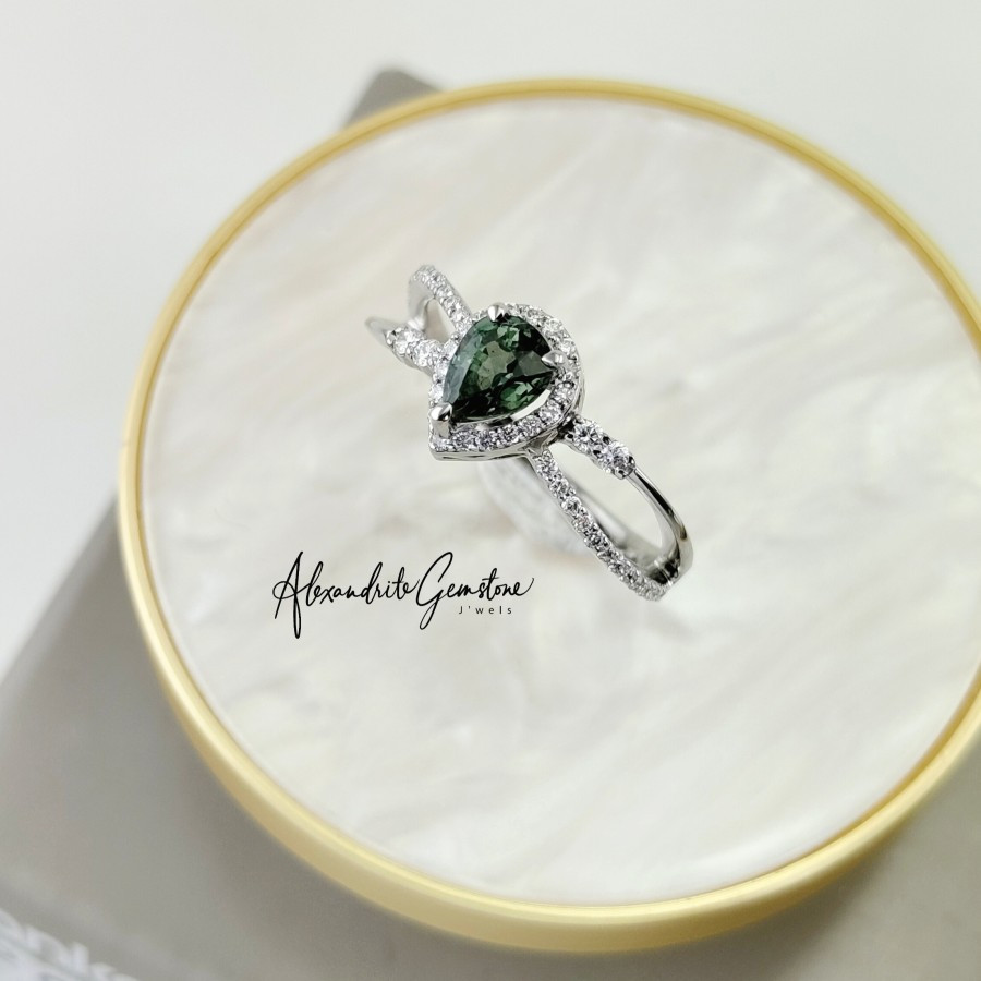 AG Jewellery S0523015 - Cincin Emas Berlian Bluish Green Sapphire No Heat Srilanka