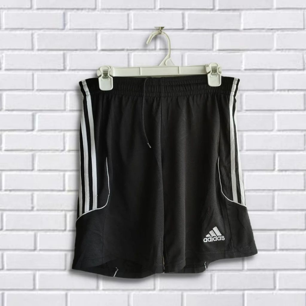 SHORTPANTS ADIDAS, SIZE 29-31 (SECOND BRANDED) HITAM, SP008