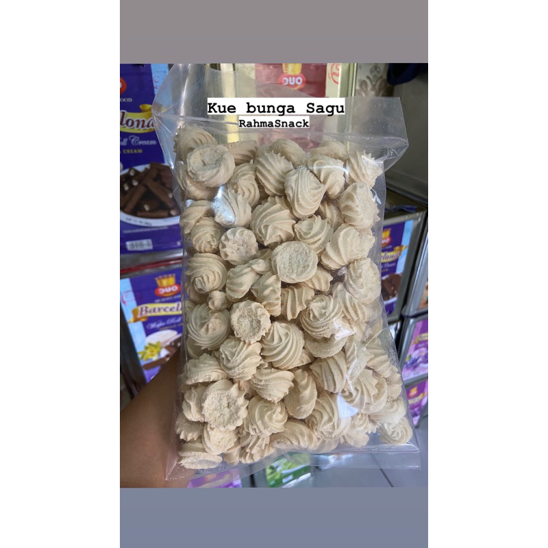 

Kue Bunga Sagu Mini