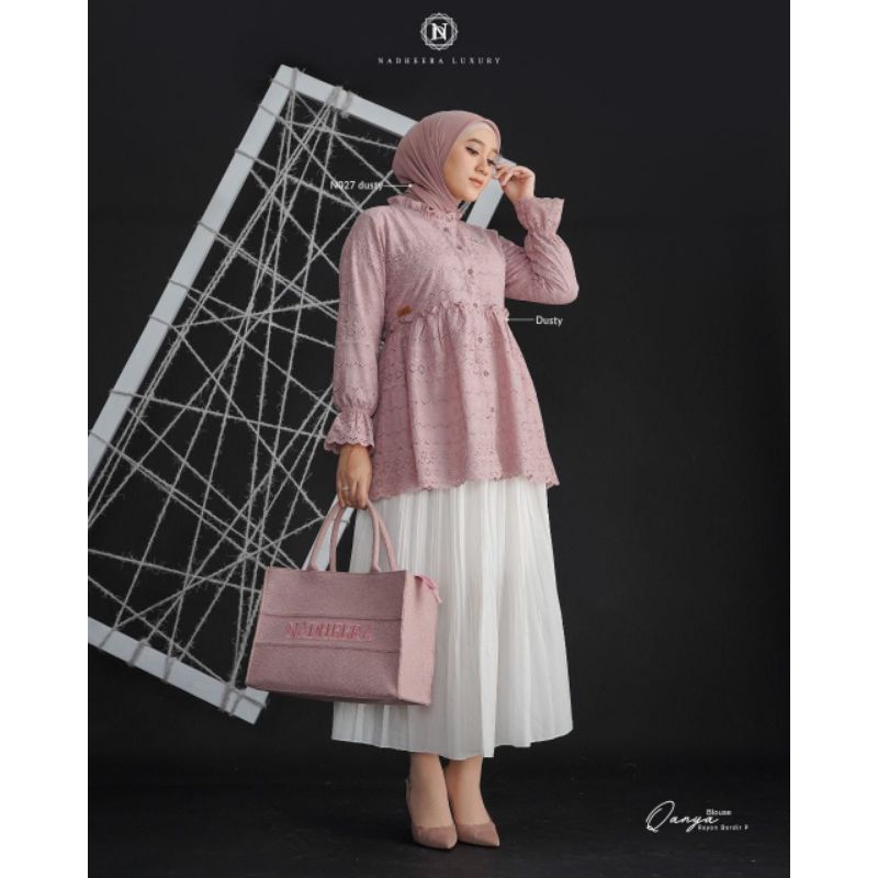 QANYA BLOUSE ADEM FASHIONABLE DAN NYAMAN DIPAKAI BUSUI WUDHU FRIENDLY BY NADHEERA LUXURY