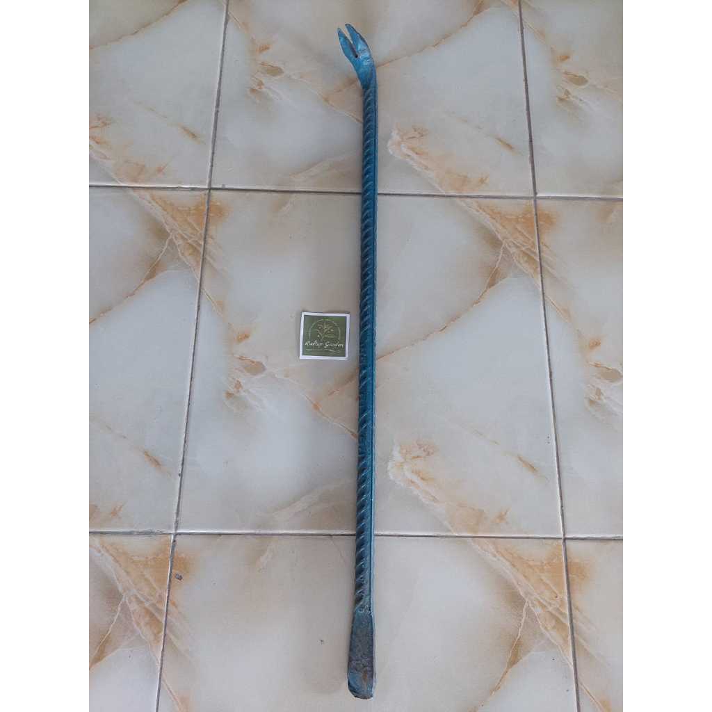 LINGGIS BESAR LINGGIS GALI TANAH PANJANG 75CM – 80CM BESI ULIR 16 MM