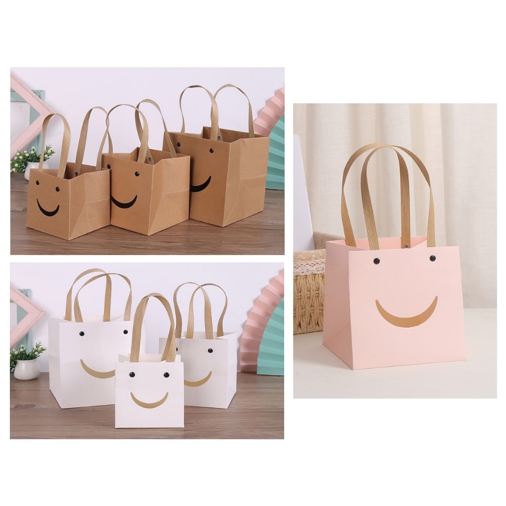 

Tas Tenteng Kertas Model Smile | Goodie Bag Smile | Tas Hampers | Tas Souvenir | Tas Bingkisan | Tas Hadiah Model Smiley