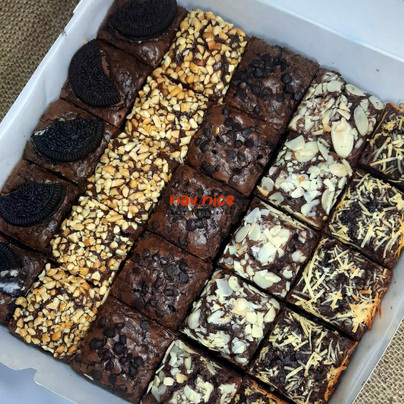 

BROWNIS PANGGANG | FUDGY BROWNIS | BROWNIS TOPPING MIX