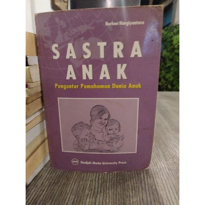 sastra anak burhan nurgiyantoro