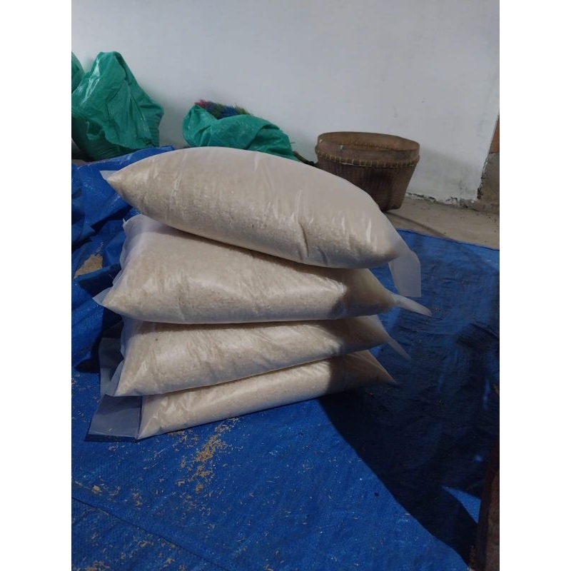 

beras pulen beras rojo lele / raja lele 5kg