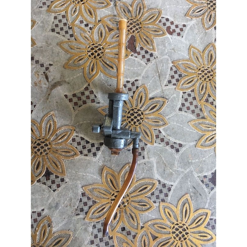 kran bensin/ kran Tanki Suzuki gp 100/ gp 125/ trs/ ts/A100 original mulus Made in japan