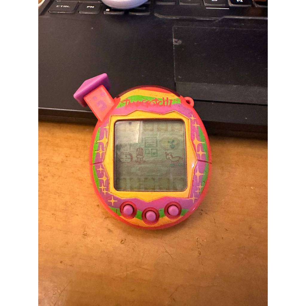 Tamagotchi V5 Pink
