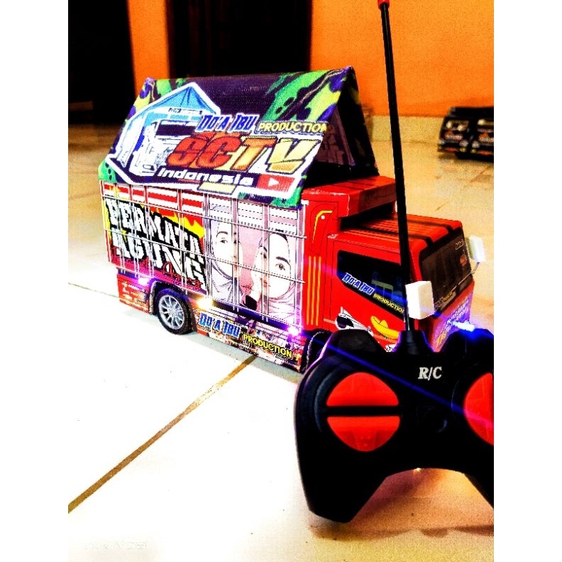 KODE P97D MINIATUR TRUK REMOT CONTROL MOBIL RC